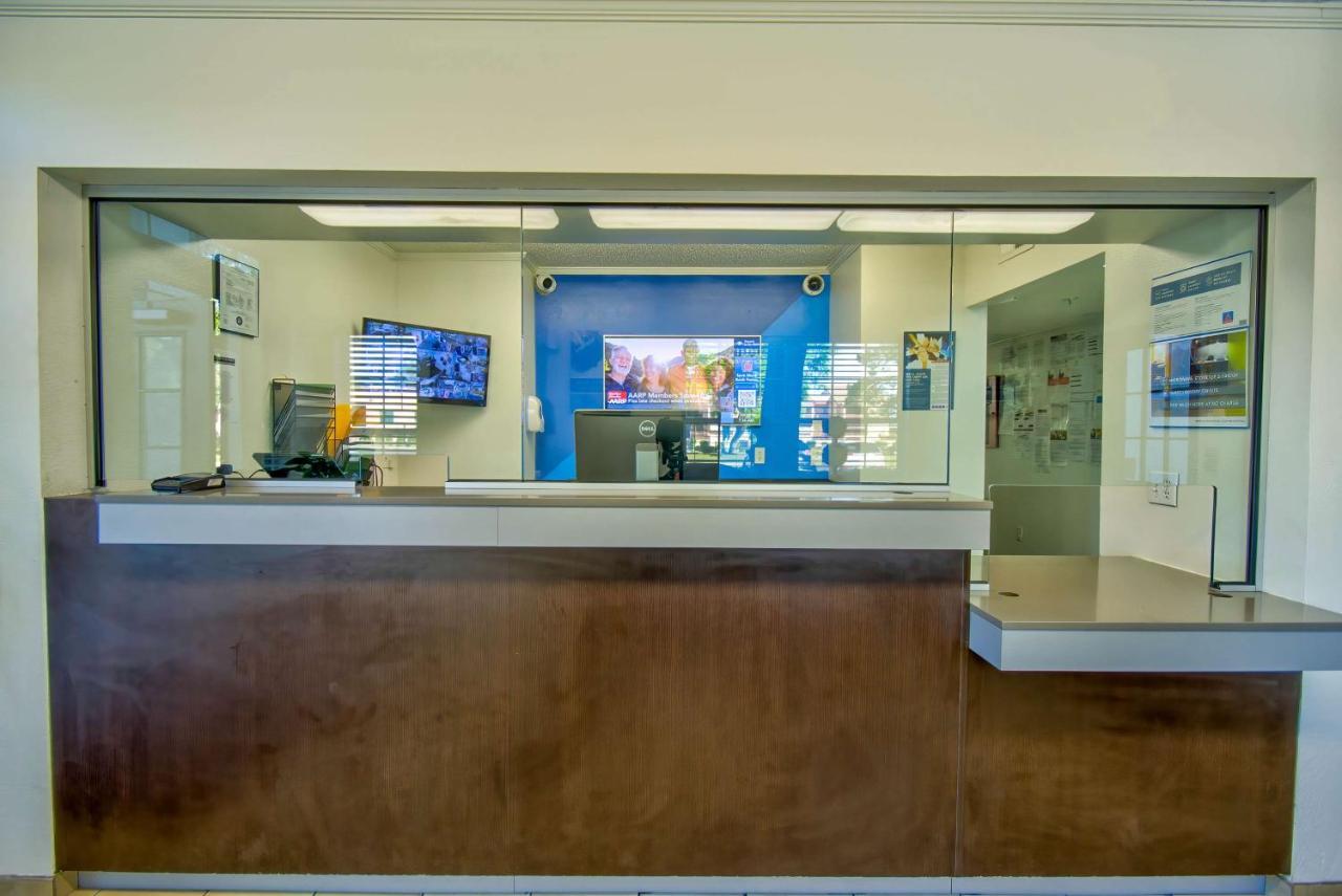 Studio 6-Phoenix, Az - Deer Valley エクステリア 写真